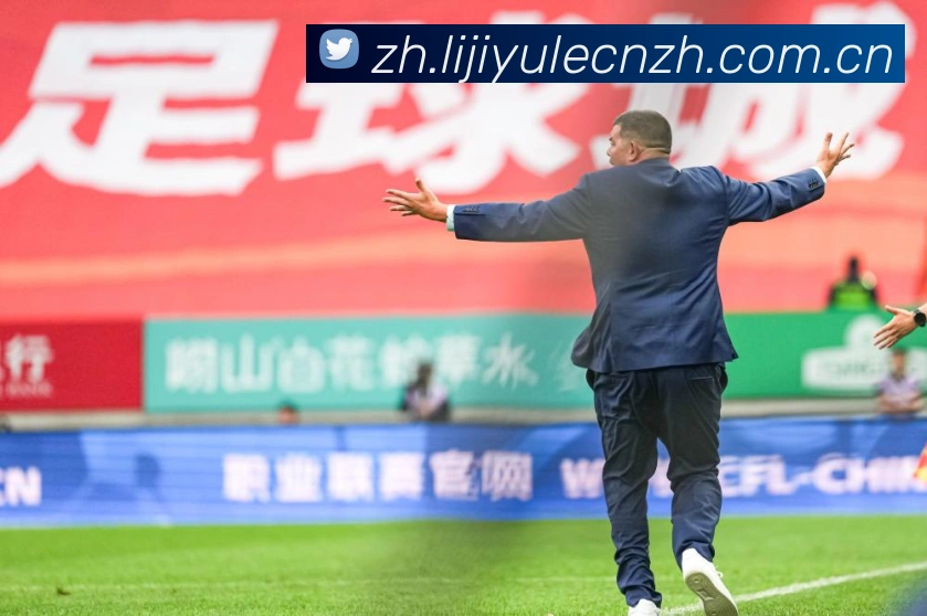 塞尔吉奥拉莫斯保级关键期加速掌控塞维利亚俱乐部战术观察:最新赛事动态与深度分析 塞尔吉奥拉莫斯保级关键期加速掌控塞维利亚俱乐部战术观察:最新赛事动态与深度分析